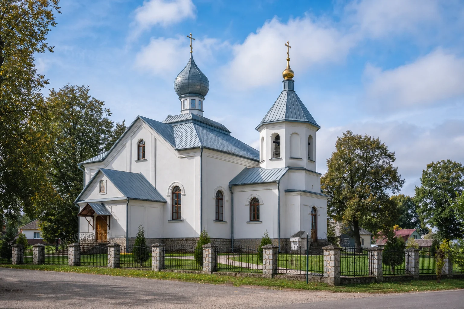 Церковь Преображения Господнего в Занарочи