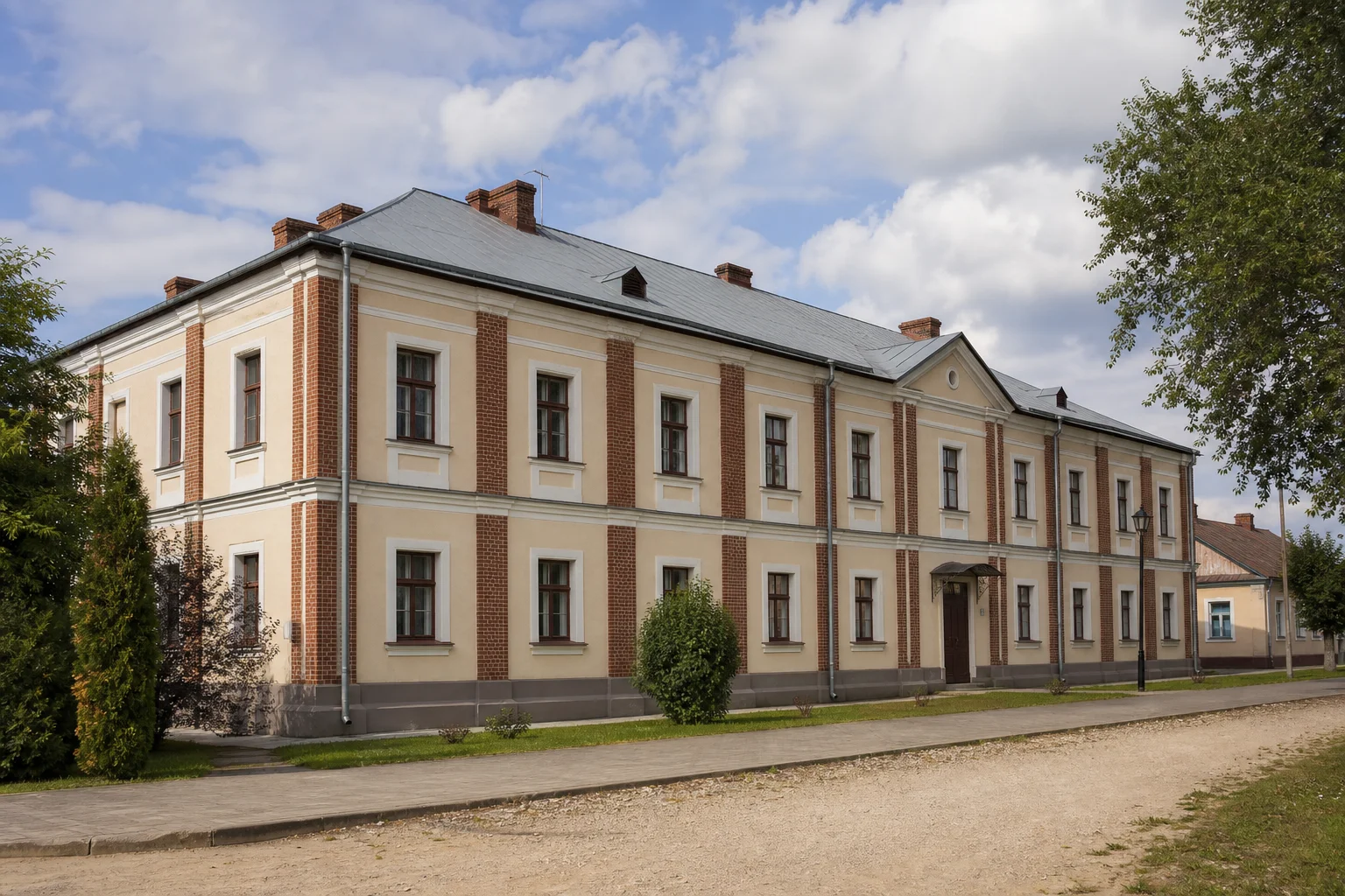 Клецк, пограничная часть: казарма левая
