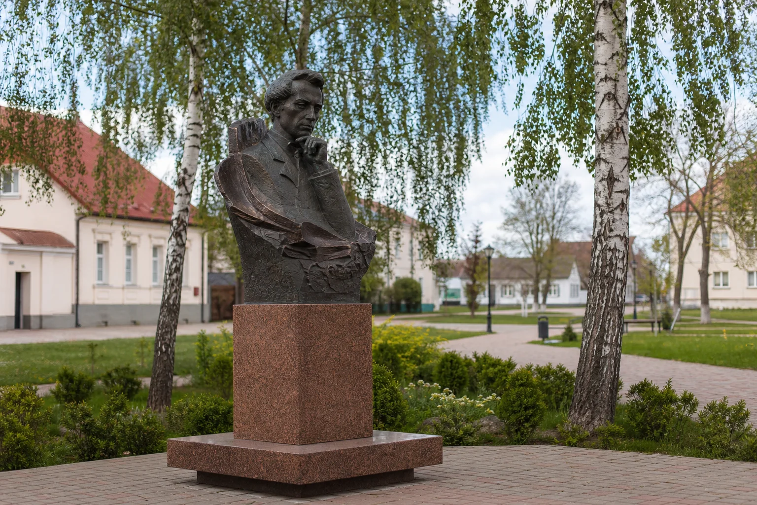 памятник «Литературная гордость Ганцевщины»