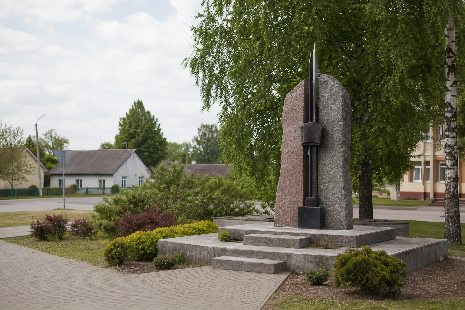 памятник землякам агрогородок Полужье