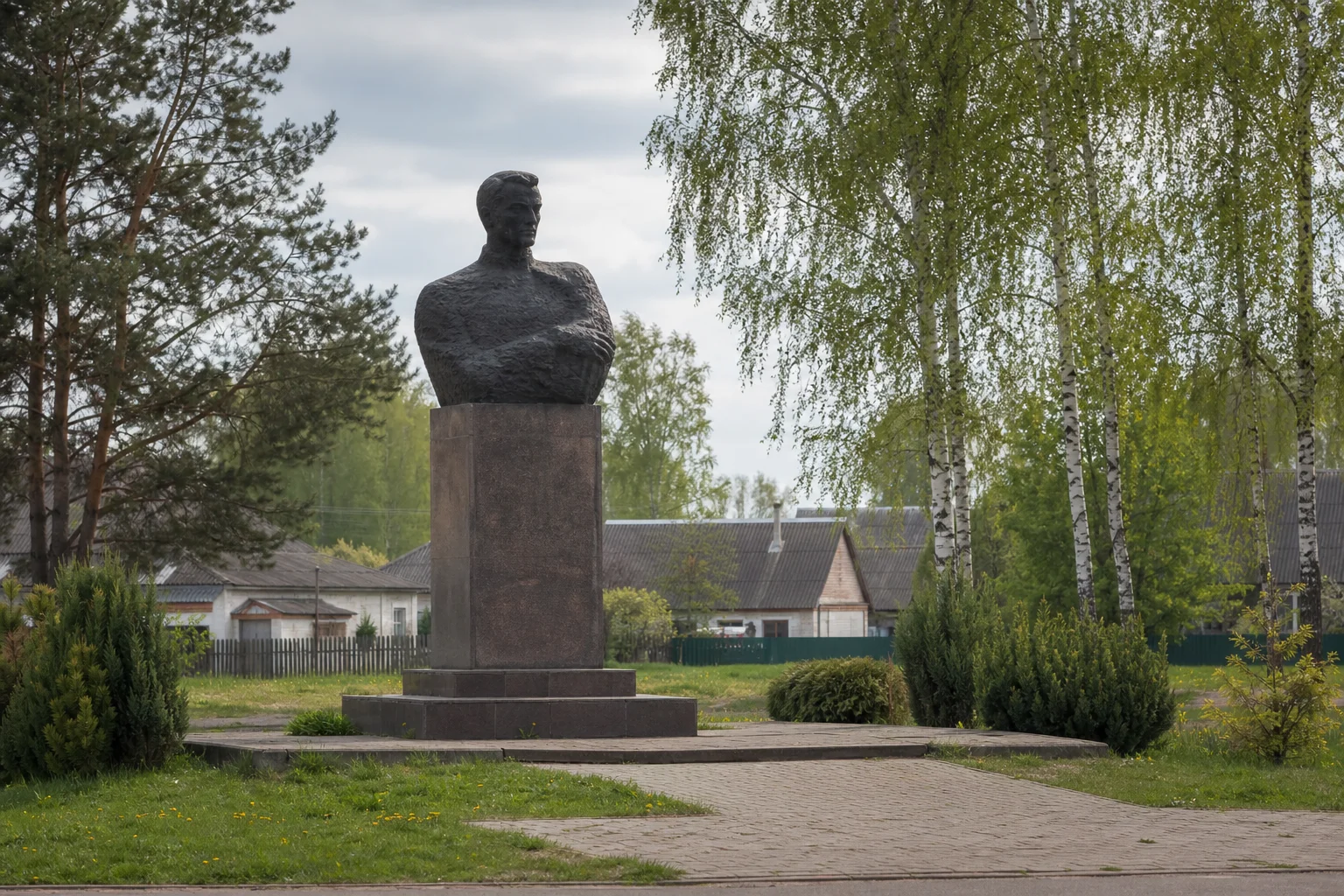 Памятник Ф.Э. Дзержинскому