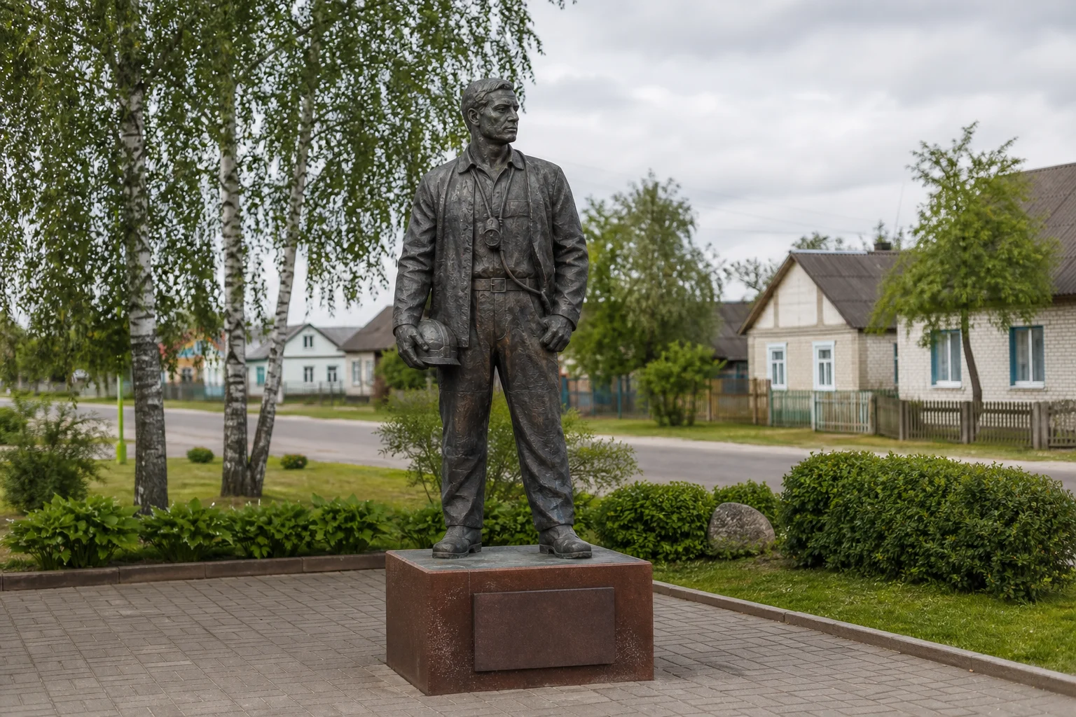 Радково, памятник шахтеру