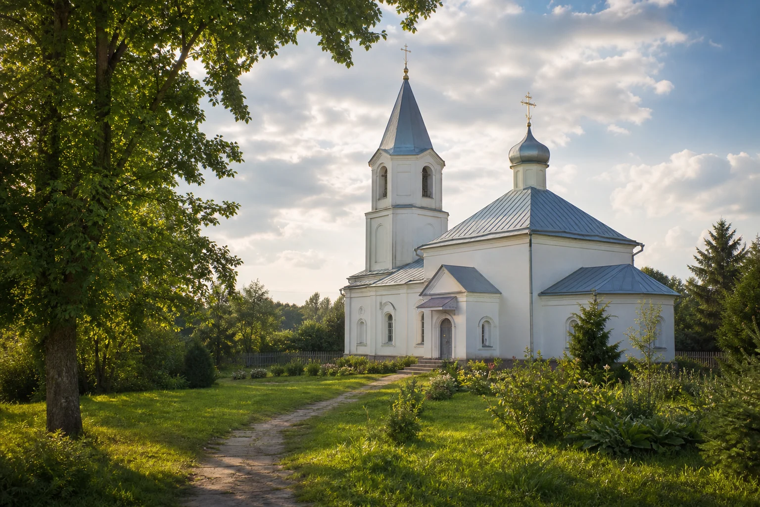 Старая Белица. Храм Святителя Николая Чудотворца