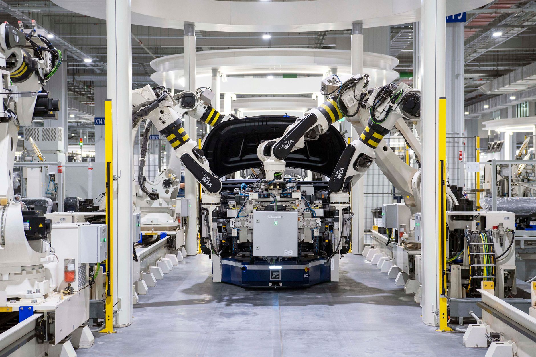 Китайский стартап EngineAI подал заявку на IPO в Гонконге