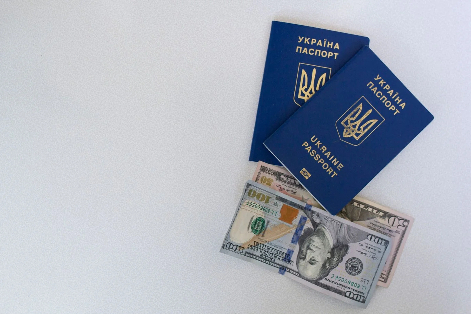 Права туриста в Беларуси: что проверить до оплаты, на границе и при споре с турфирмой