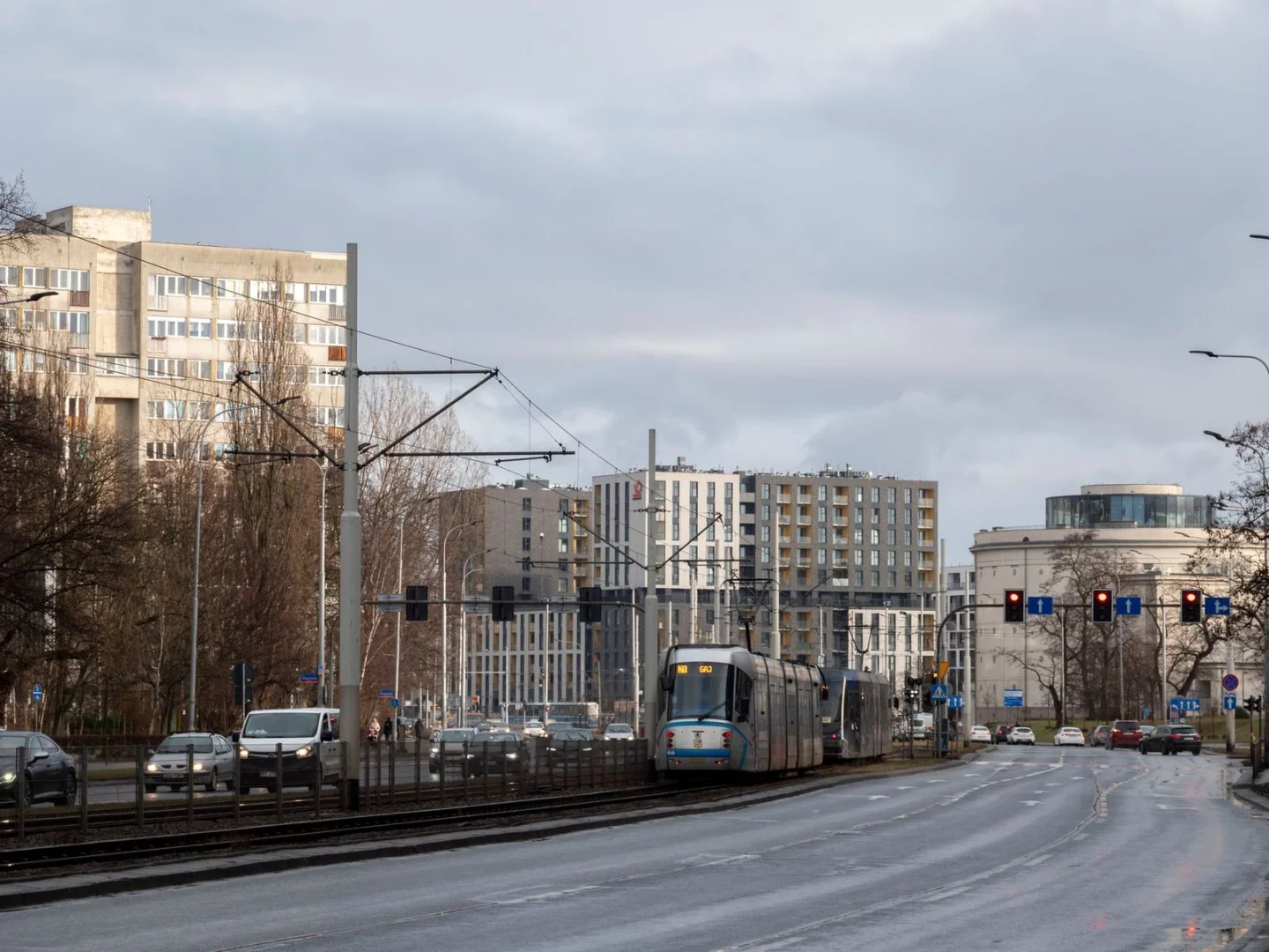 В Минске вечером 15 октября изменится движение трамваев и автобуса № 19