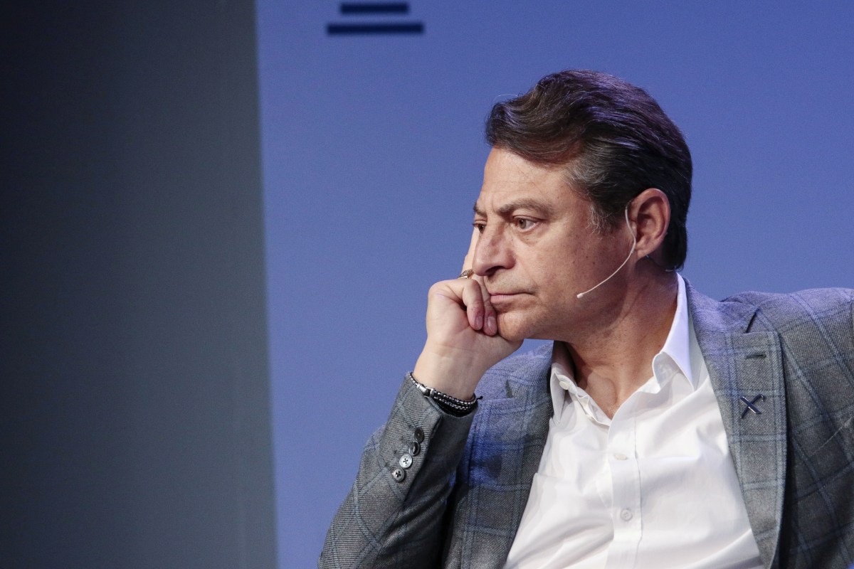 Основатель Xprize: «Люди ведут себя лучше под наблюдением»