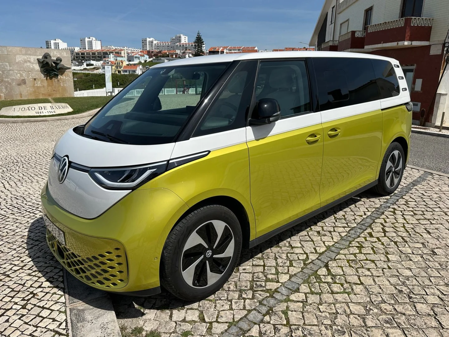 Volkswagen представит электрический кемпер ID. California Cruise на выставке в Дюссельдорфе