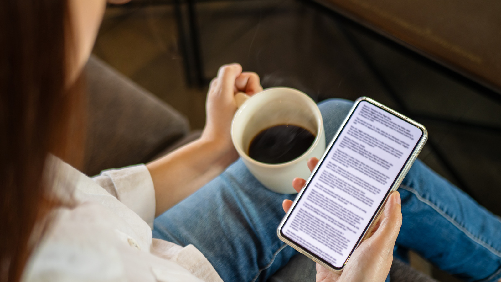 Kindle на iOS получил ИИ-функции, недоступные на старых читалках