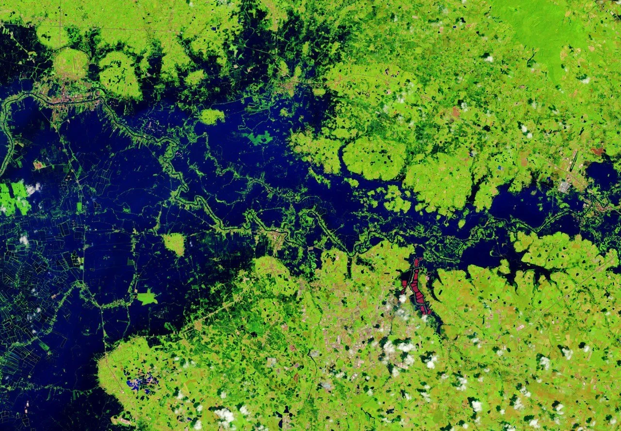 Снимки Landsat показали масштаб паводка в Таиланде