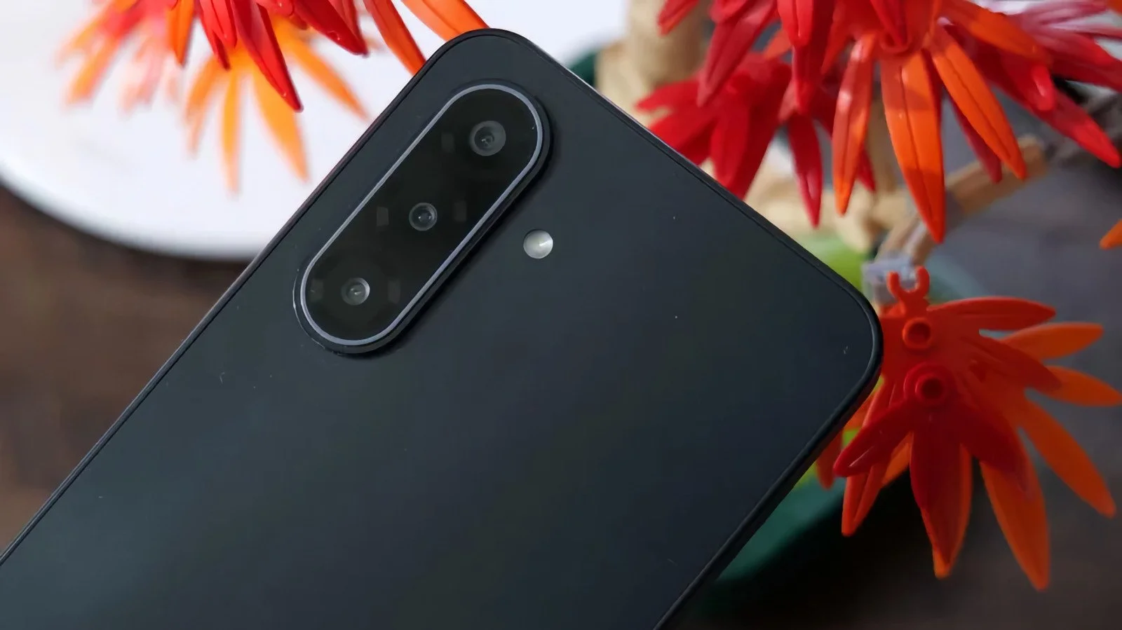 Samsung и Google повышают цены на бюджетные смартфоны: Galaxy A и Pixel подорожали на $30–$100