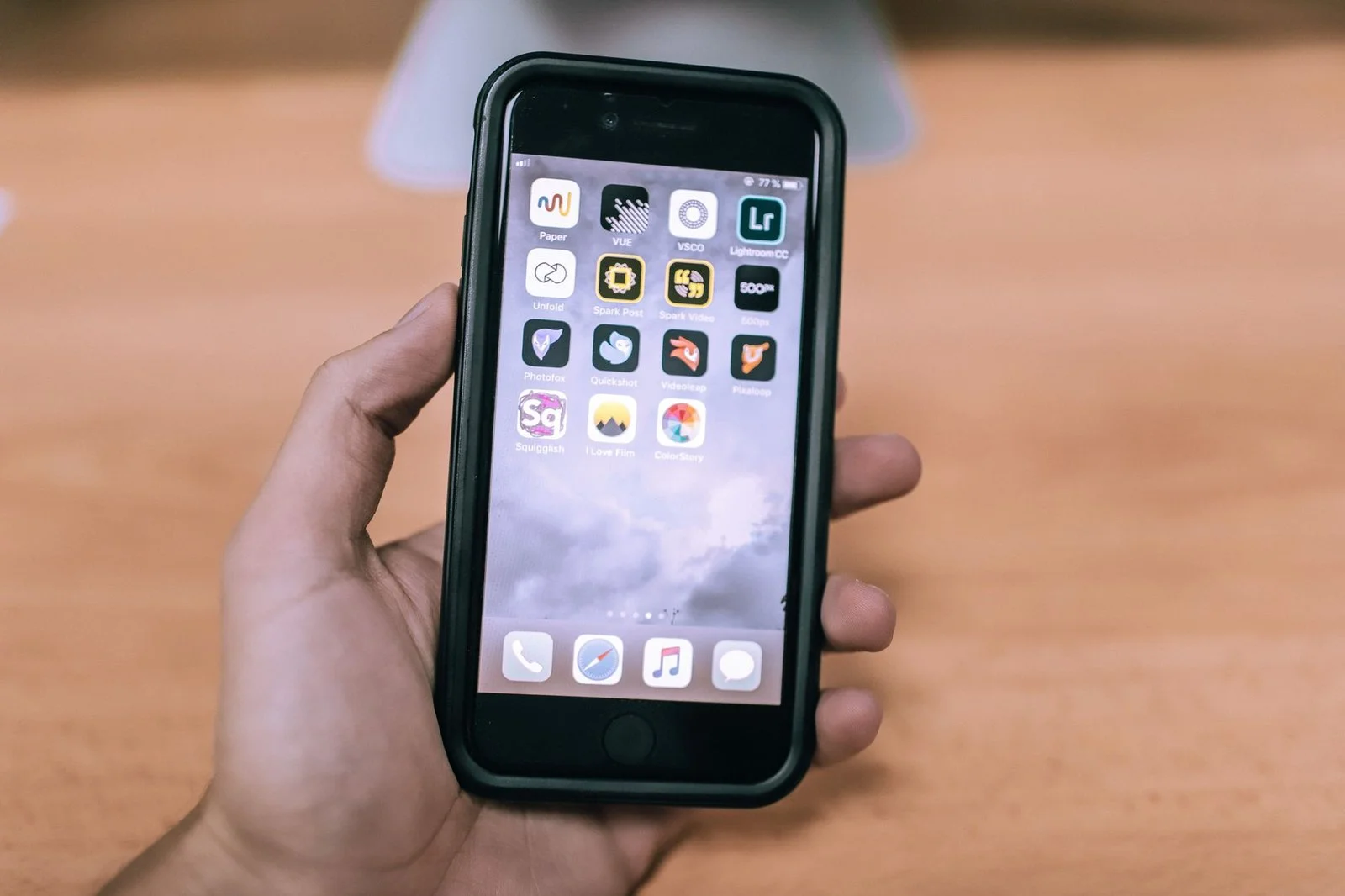 Onlíner ищет белорусов, которые каждый год меняют iPhone