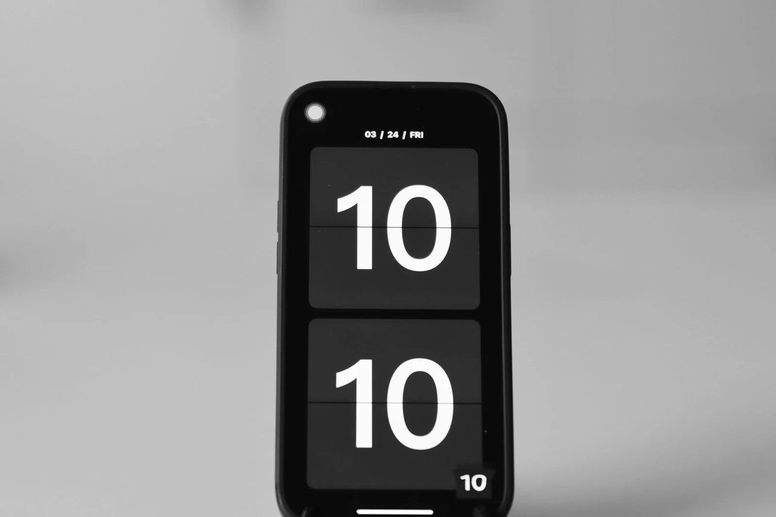 iPhone 20: что известно о «юбилейной» модели