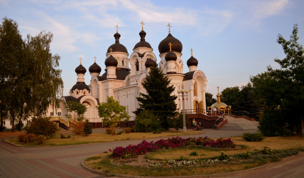 Церковь св. Жен-мироносиц в Барановичах — фото 3