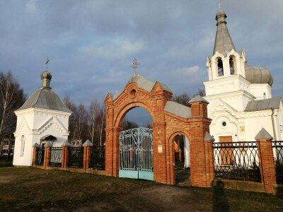 Храм Александра Невского в Крапивно