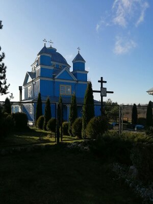 Спасо-Преображенская церковь в Смолянах