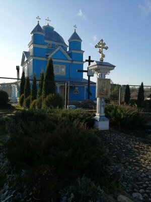 Спасо-Преображенская церковь в Смолянах