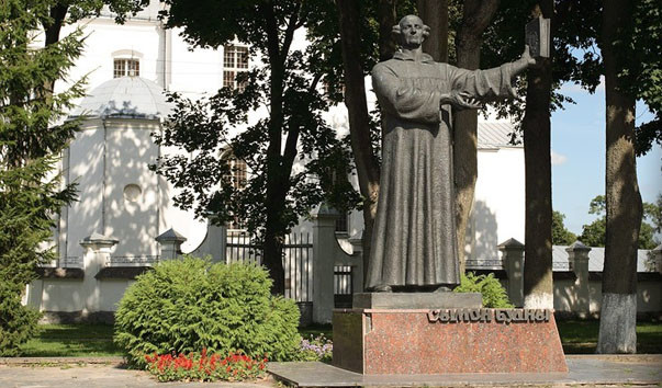 Памятник Симону Будному в Несвиже