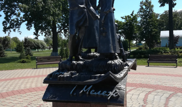 Скульптурная композиция "Люди на болоте" в Хойниках — фото 3