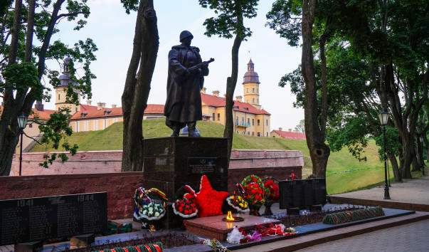 Мемориал воинам, павшим в Великой Отечественной войне в Несвиже