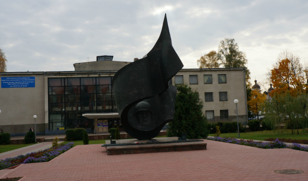 Памятник освободителям Барановичей