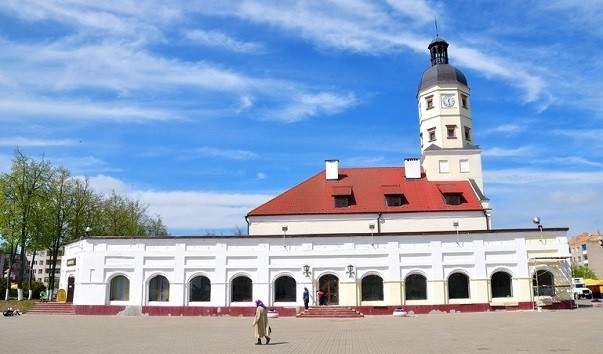 Торговые ряды в Несвиже