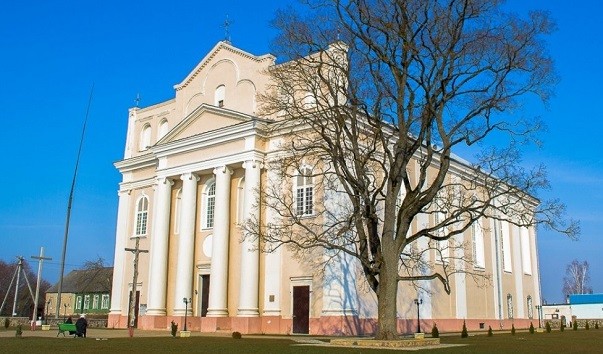 Костел Космы и Дамиана в Островце