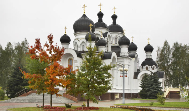 Церковь св. Жен-мироносиц в Барановичах — фото 2