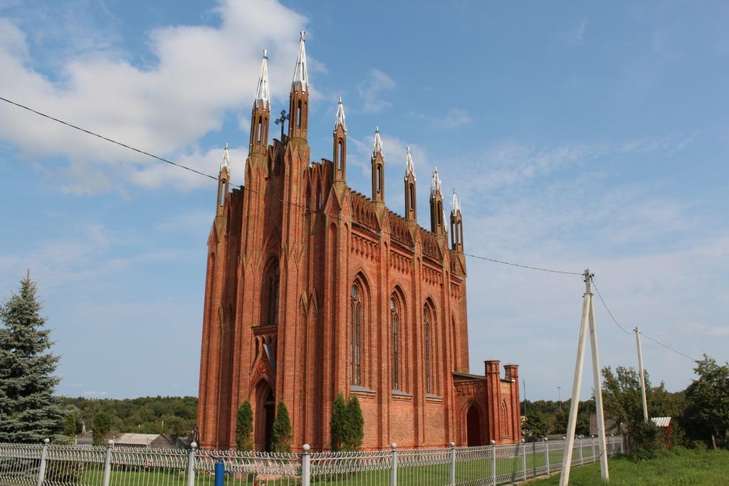 Церковь Успения Пресвятой Богородицы в Сарье — фото 6